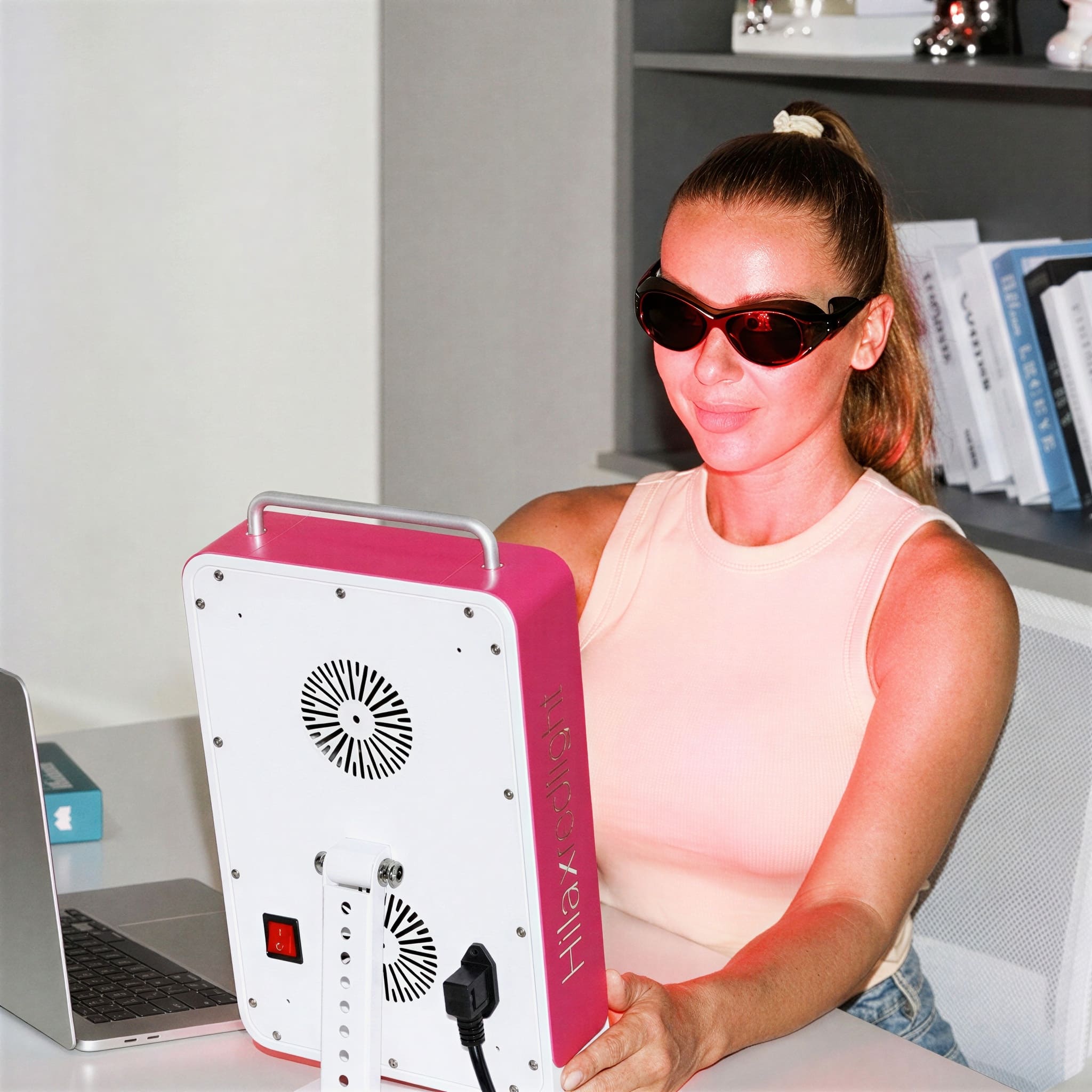 Hilax Red Light Therapy Eye Protection Goggles
