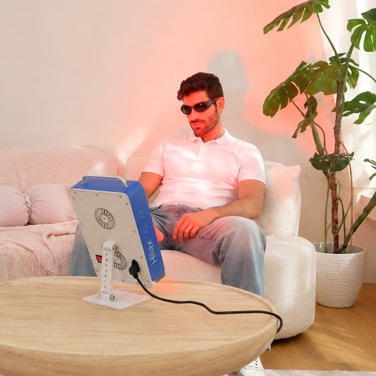 HilaxPro 350  Red Light Therapy Panel